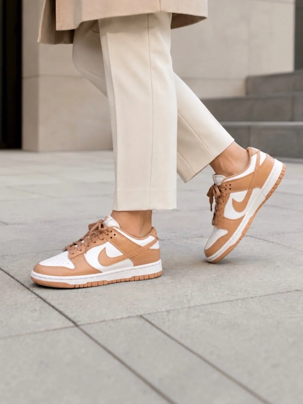 Nike Dunk Low Sneakers Leather White Rose Whisper Blush Pink Women’s Size 7.5